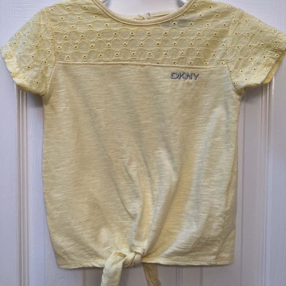 Girls DKNY Size 7 Yellow Shirt With tiedown knot by the waist